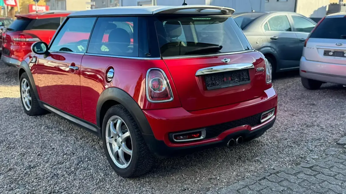 Gebraucht Mini Cooper S Coupé 184 PS (135 kW) 2012 Rot Coupé