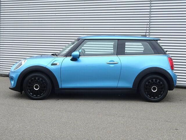 Second-hand Mini ONE 102 CP (75 kW) 2018 Albastru Hatchback