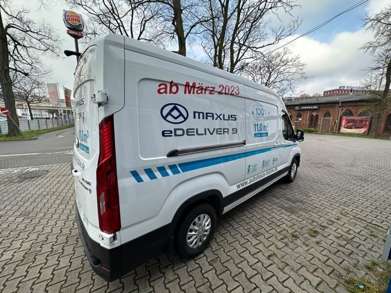 Gebraucht Maxus eDeliver 9 150 kW (204 PS) 2022 Weiß Van