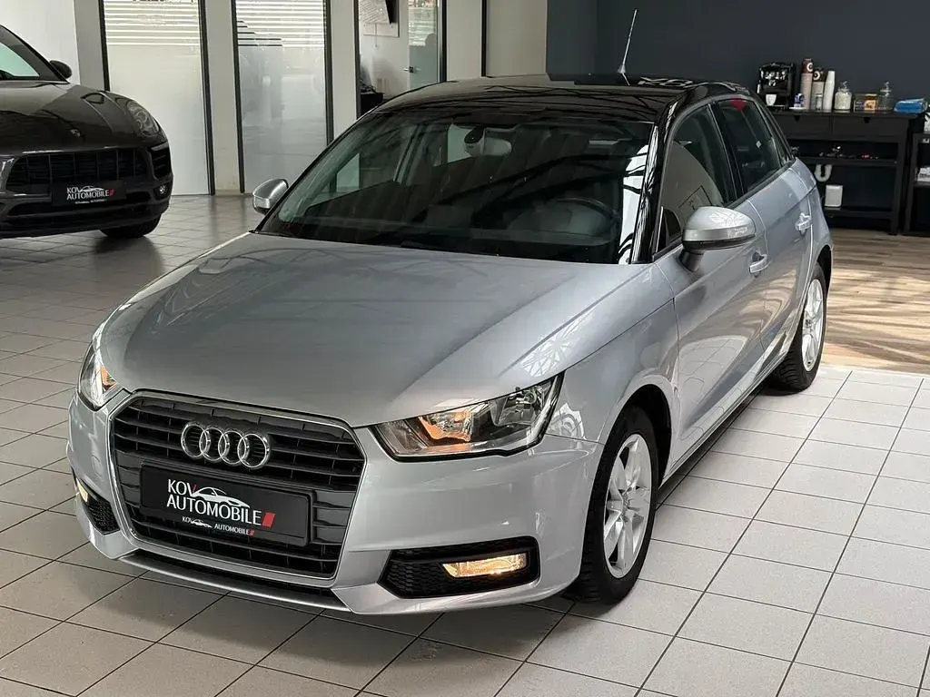 Gebraucht Audi A1 Sportback Basis 116 PS (85 kW) 2015 Silber Kleinwagen