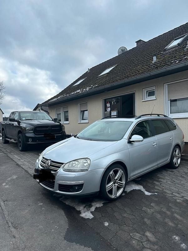 Gebraucht VW Golf V 140 PS (102 kW) 2007 Silber Kombi