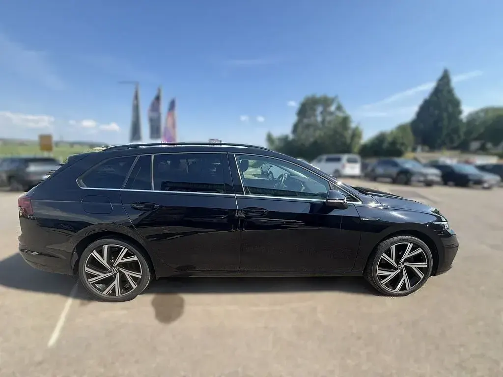 Gebraucht VW Golf VIII Style 150 PS (110 kW) 2022 Schwarz Kombi