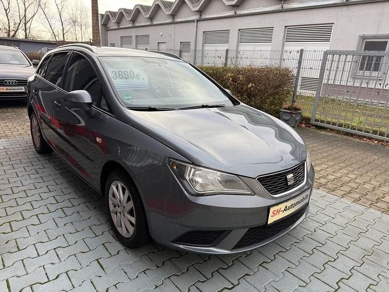 Grau Gebraucht 2013 Seat Ibiza Style Limousine | 2.990 € (Guter Preis) - Bild 1/4