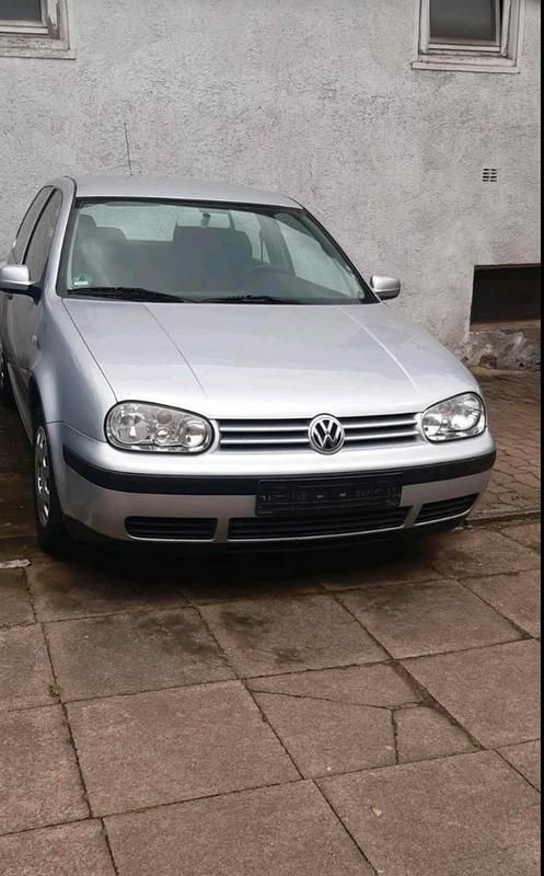 Gebraucht VW Golf 101 PS (74 kW) 2001 Silber Coupé