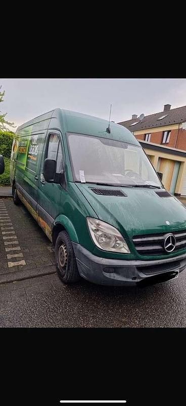 Gebraucht Mercedes Sprinter 110 PS (80 kW) 2012 Grün Van