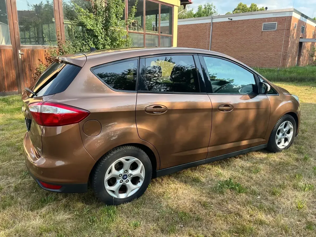 Gebraucht Ford C-MAX 125 PS (91 kW) 2013 Andere farben Van / Kleinbus
