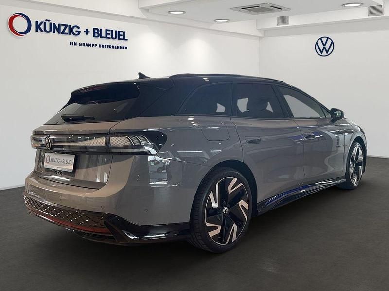 Neu VW ID.7 GTX 250 kW (340 PS) 2026 Grau Kombi