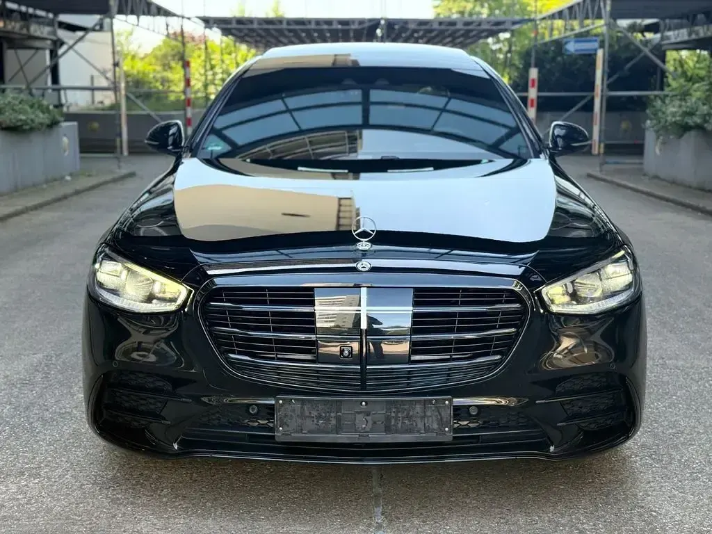 Gebraucht Mercedes S400 AMG 330 PS (242 kW) 2021 Schwarz Limousine