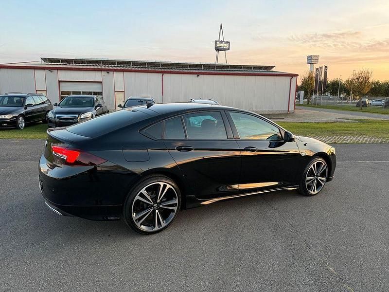 Gebraucht Opel Insignia Ultimate 174 PS (127 kW) 2021 Schwarz Limousine