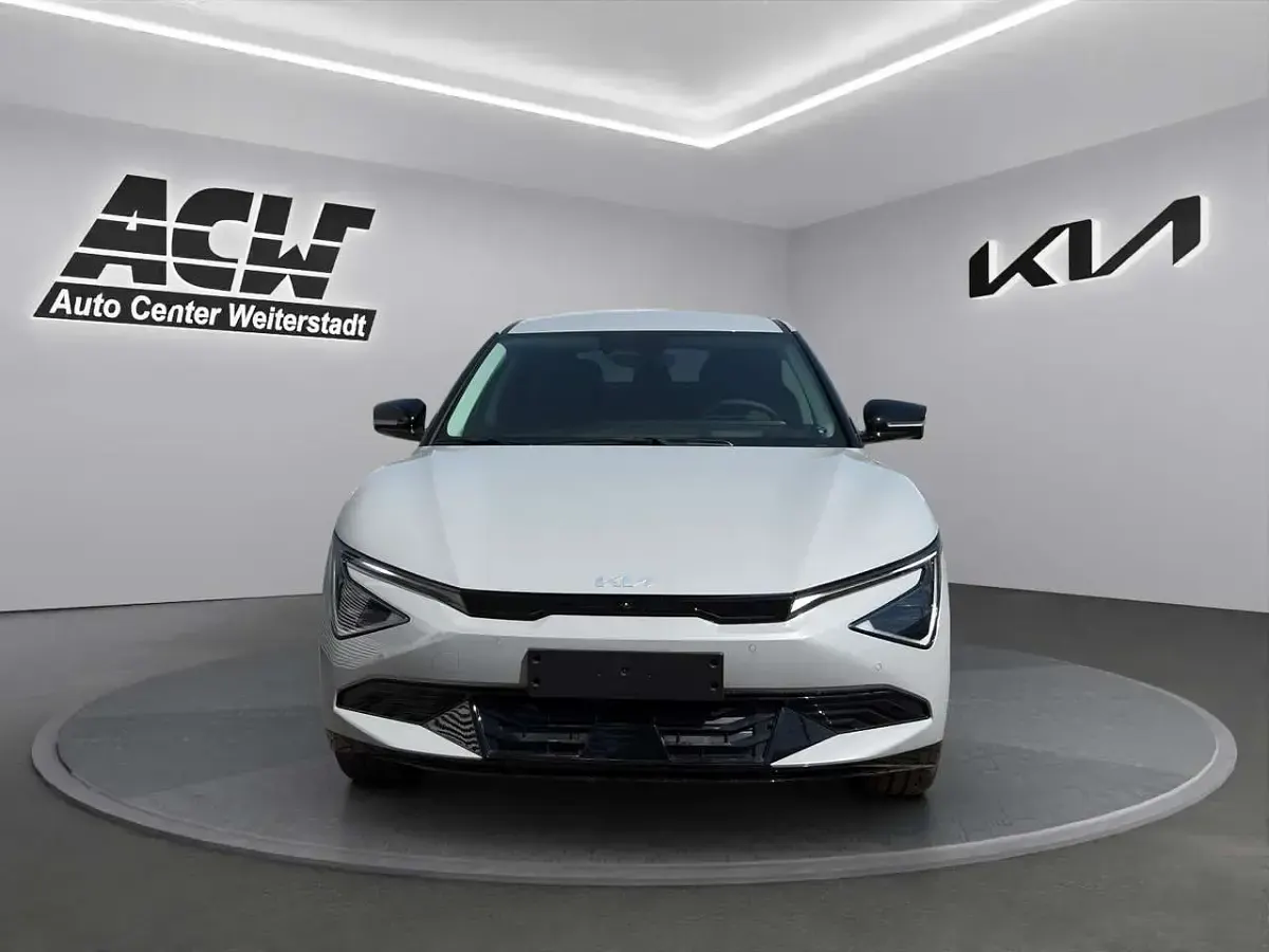 Neu Kia EV6 Earth 167 kW (228 PS) 2026 Wolfgrau SUV