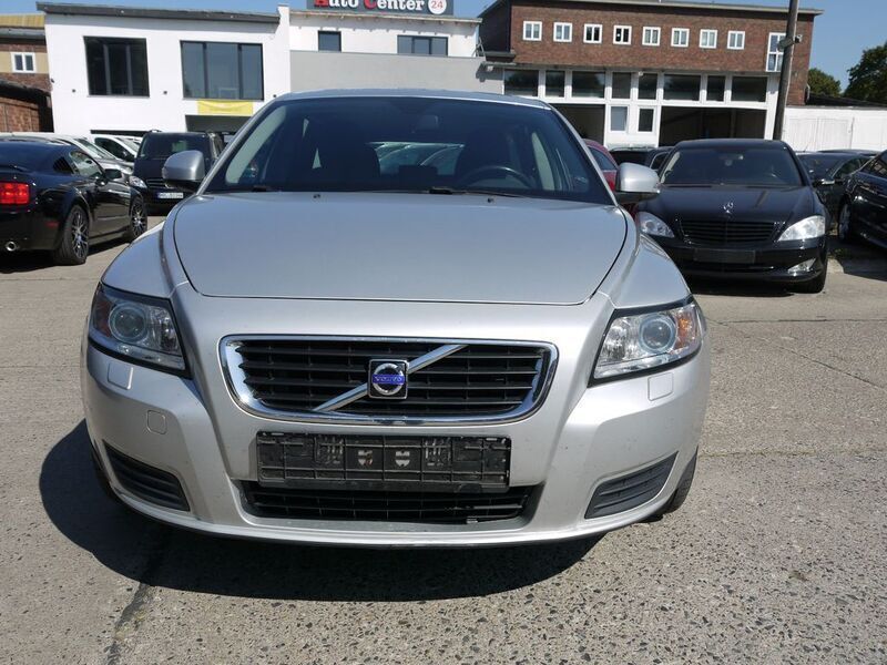 Gebraucht Volvo V50 Kinetic 125 PS (91 kW) 2009 Silber Kombi