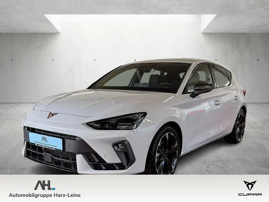 Second-hand Cupra Leon 150 CP (110 kW) 2024 Alb Berlinǎ