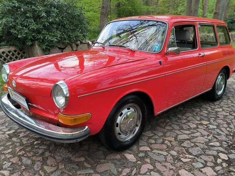 Rot Gebraucht 1972 VW Type 3 Kombi | 26.500 € - Bild 1/4