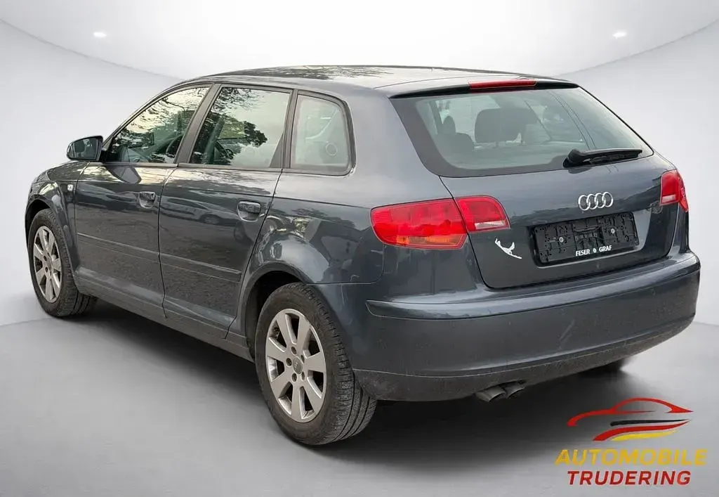 Gebraucht Audi A3 Ambiente 105 PS (77 kW) 2007 Grau Kleinwagen