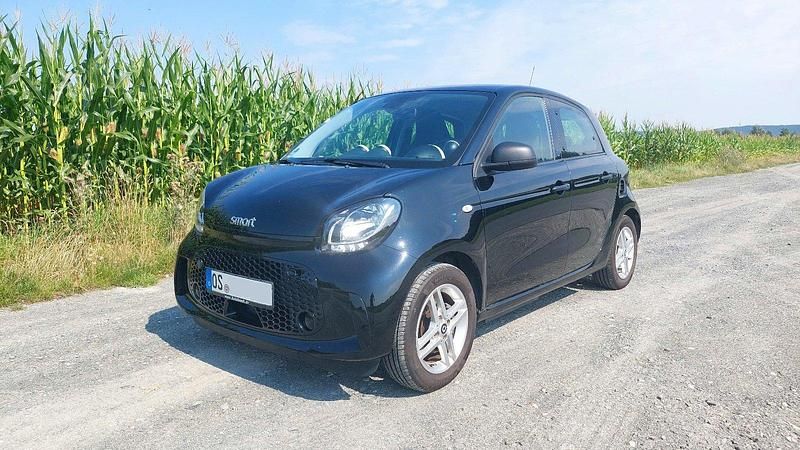 Schwarz Gebraucht 2020 Smart ForFour Electric Drive Kleinwagen | 10.200 € (Etwas zu teuer) - Bild 1/4