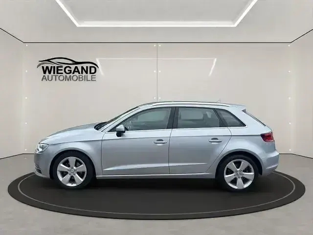 Gebraucht Audi A3 Ambition 150 PS (110 kW) 2016 Silber Limousine