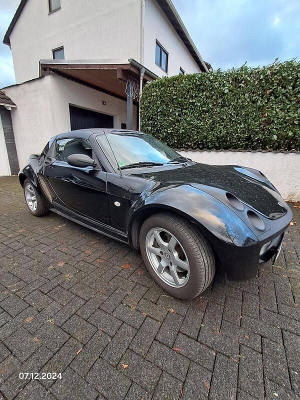 Schwarz Gebraucht 2003 Smart Roadster Cabrio | 4.700 € (Fairer Preis) - Bild 1/4