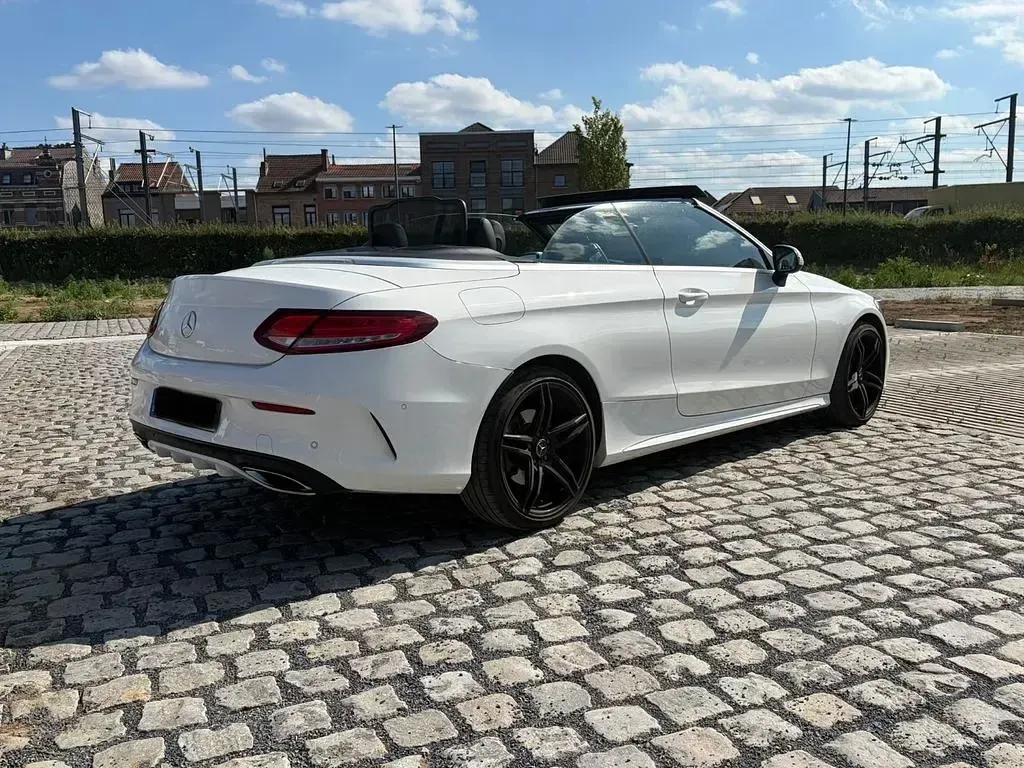 Gebraucht Mercedes C250 AMG line 211 PS (155 kW) 2017 Weiß Cabrio