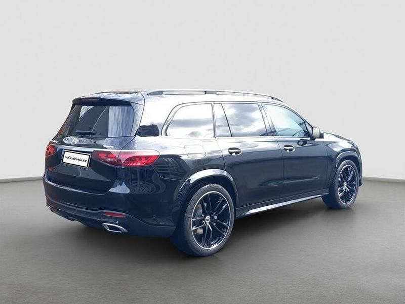 Gebraucht Mercedes GLS450 AMG 367 PS (269 kW) 2026 Metalliclack obsidianschwarz m SUV