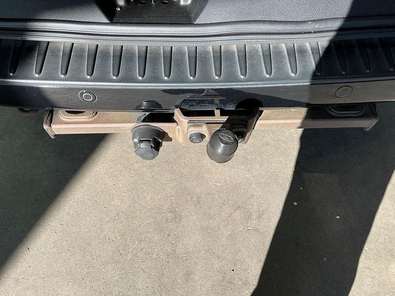 Gebraucht Ford Tourneo Titanium 170 PS (125 kW) 2019 Shadow black Van / Kleinbus