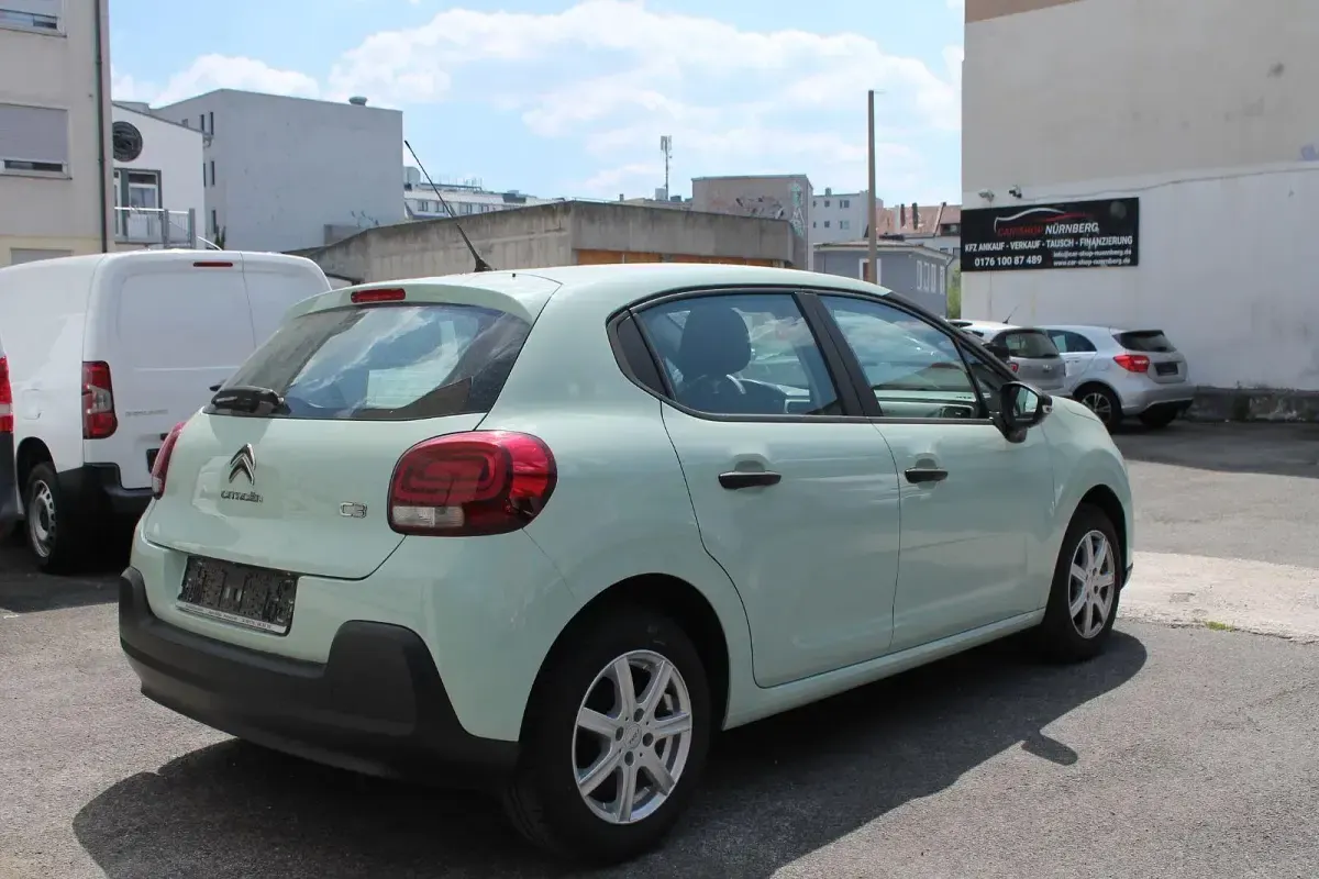 Gebraucht Citroën C3 Live 68 PS (50 kW) 2017 Grün Kleinwagen
