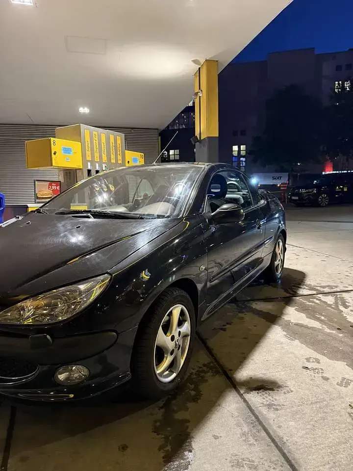 Gebraucht Peugeot 206 109 PS (80 kW) 2007 Cabrio
