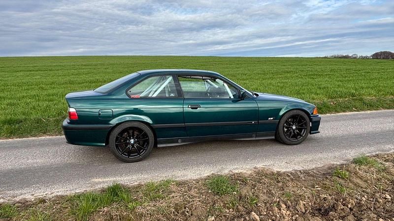Second-hand BMW 323 Performance 170 CP (125 kW) 1996 Verde Coupe