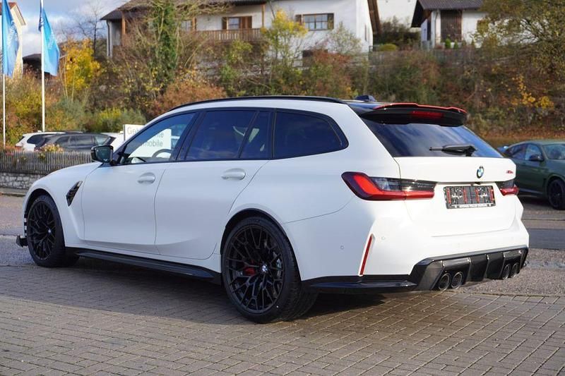 Neu BMW M3 Performance 551 PS (405 kW) 2025 Frozen solid white Kombi