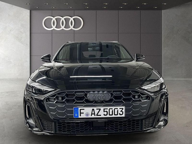 Gebraucht Audi A5 S-Line 204 PS (150 kW) 2026 Schwarz Kombi