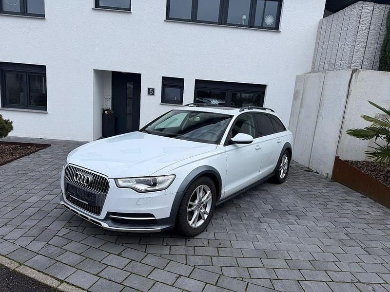 Weiß Gebraucht 2014 Audi A6 Allroad Comfort Kombi | 14.999 € (Guter Preis) - Bild 1/4