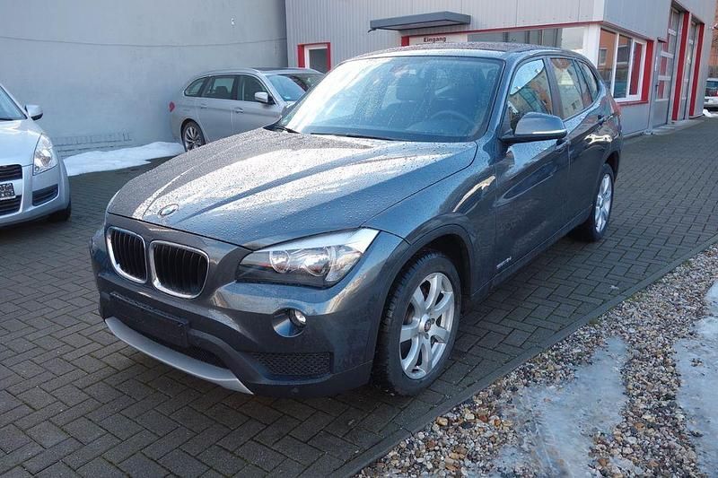 Gebraucht BMW X1 Sport Line 143 PS (105 kW) 2013 Grau SUV