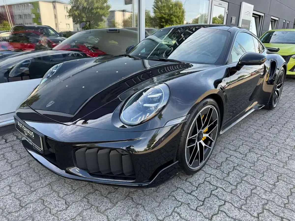 Gebraucht Porsche 992 Sport 711 PS (522 kW) 2026 Tiefschwarzmetallic Coupé