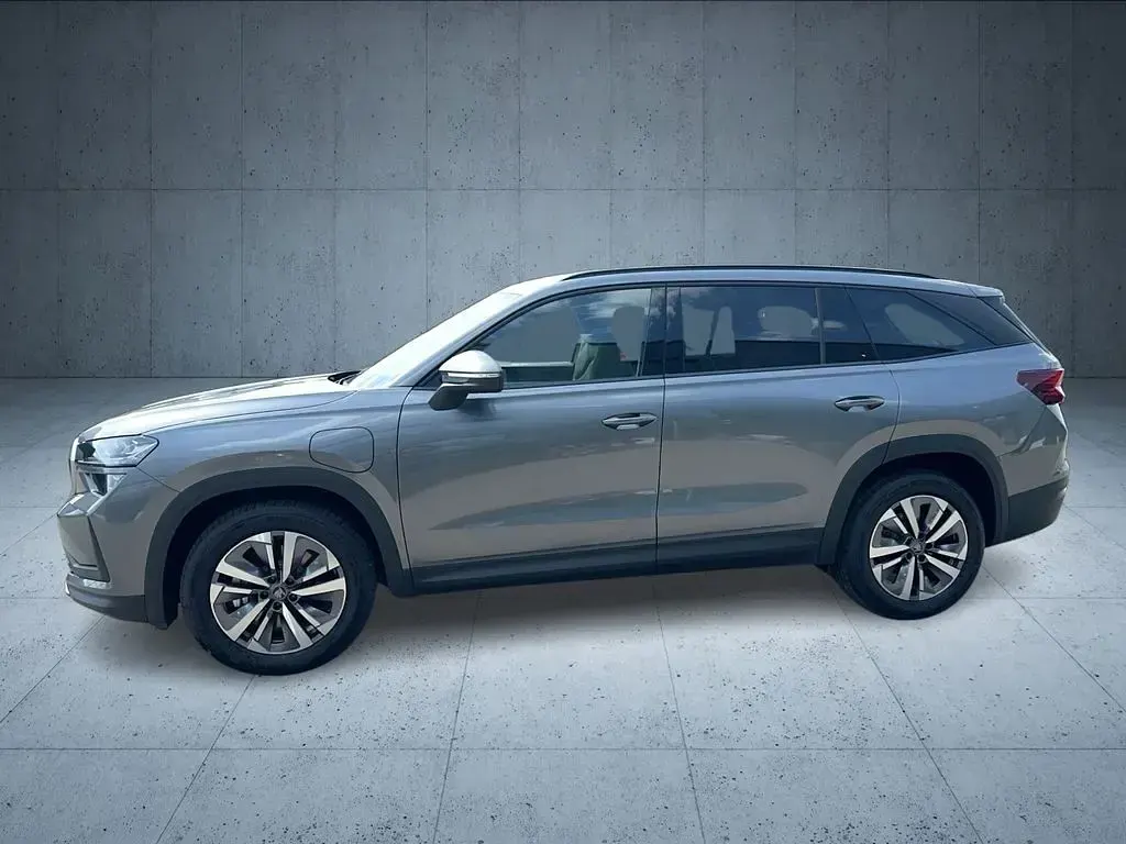 Neu Skoda Kodiaq Selection 204 PS (150 kW) 2026 Graphitegrau metallic SUV
