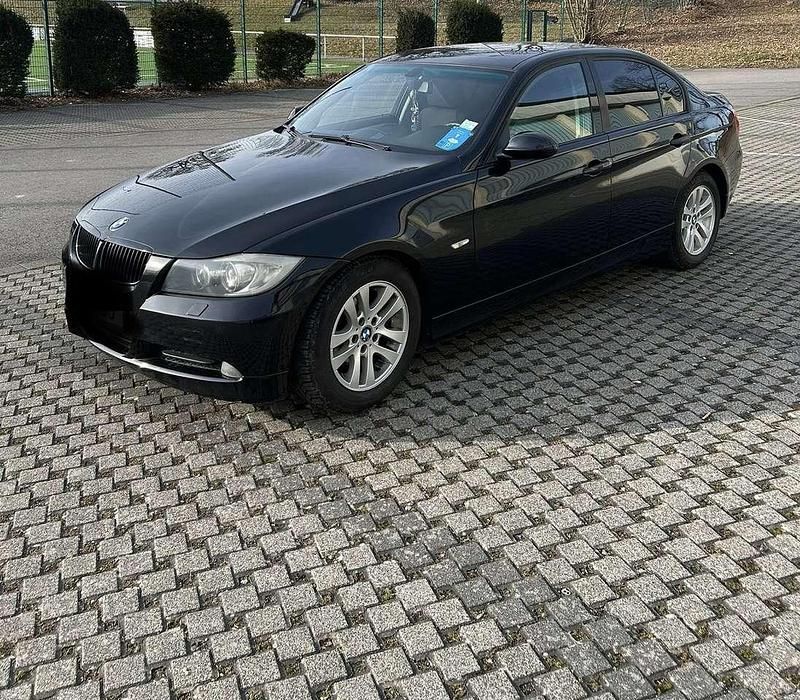 Gebraucht BMW 320 163 PS (119 kW) 2005 Limousine