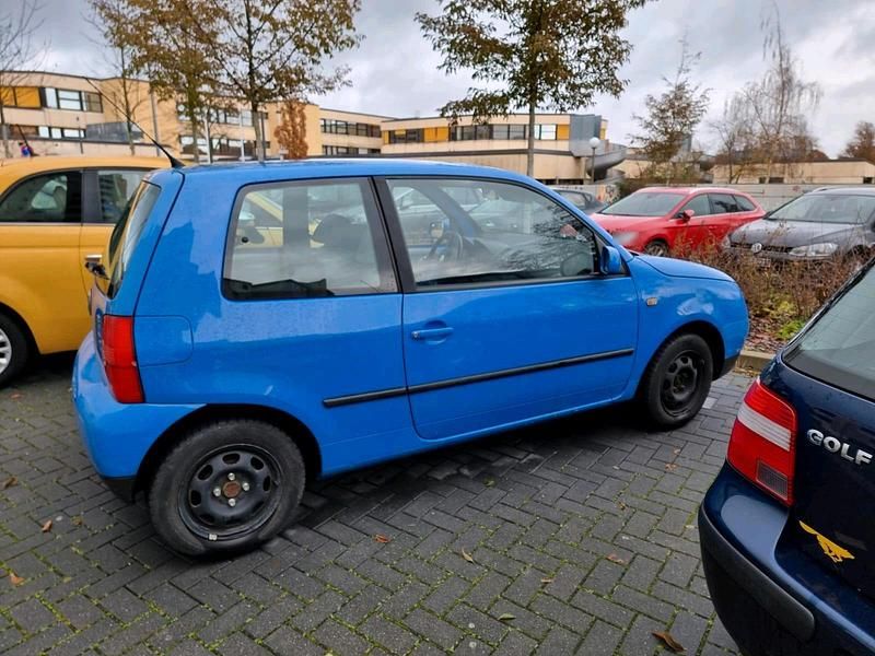 Gebraucht VW Lupo 75 PS (55 kW) 1998 Blau Kleinwagen