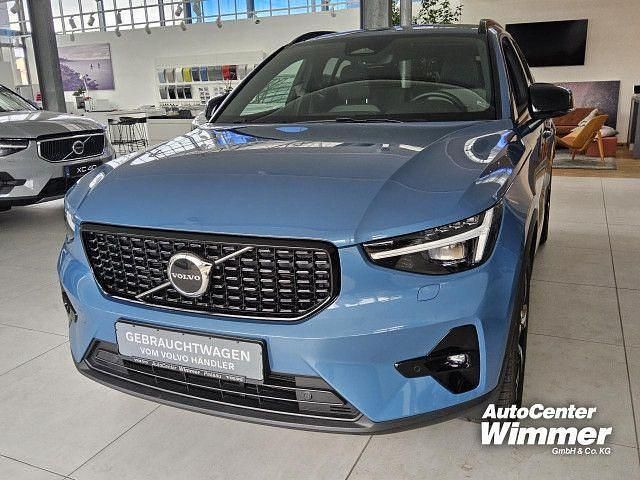 Gebraucht Volvo XC40 Plus 197 PS (144 kW) 2024 Blau SUV