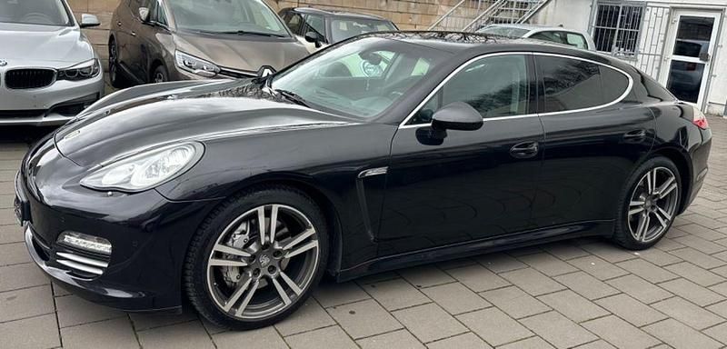 Gebraucht Porsche Panamera 4S 400 PS (294 kW) 2011 Schwarz Limousine