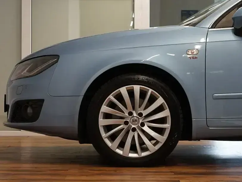 Gebraucht Seat Exeo Style 170 PS (125 kW) 2012 Blau (alba blau) grau Kombi