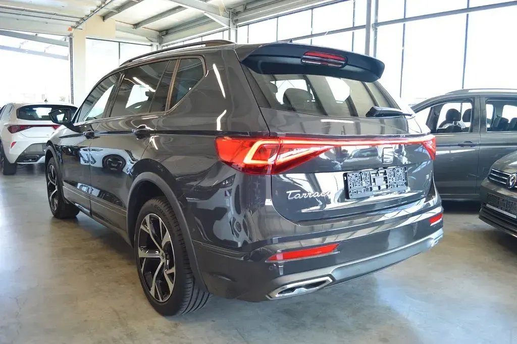Gebraucht Seat Tarraco FR 150 PS (110 kW) 2022 Grau SUV