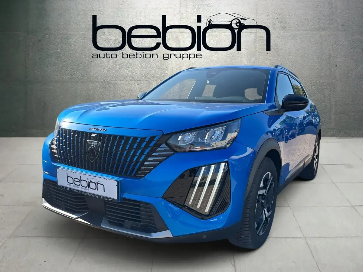 Gebraucht Peugeot 2008 Allure 131 PS (96 kW) 2024 SUV