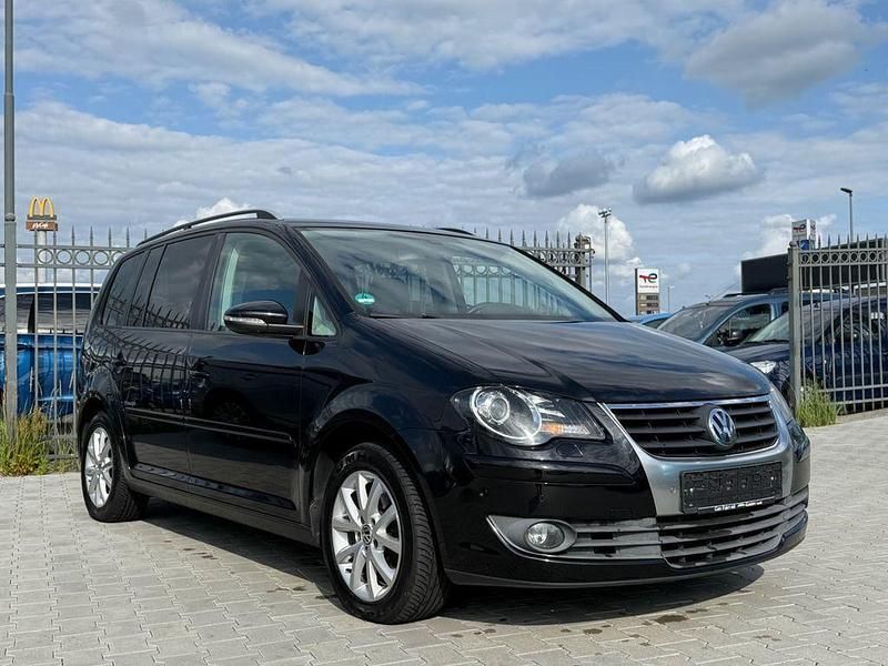 Gebraucht VW Touran Freestyle 140 PS (102 kW) 2010 Schwarz Van / Kleinbus