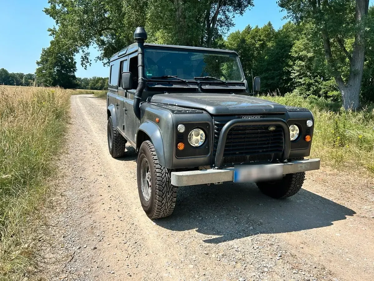 Gebraucht Land Rover Defender 122 PS (89 kW) 2002 Grau SUV