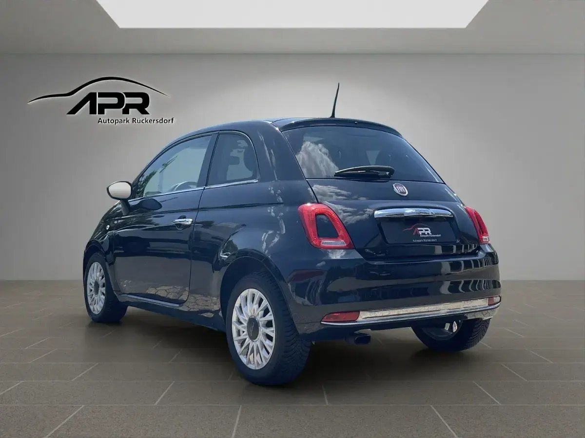 Gebraucht Fiat 500 Lounge 86 PS (63 kW) 2017 Schwarz Kleinwagen