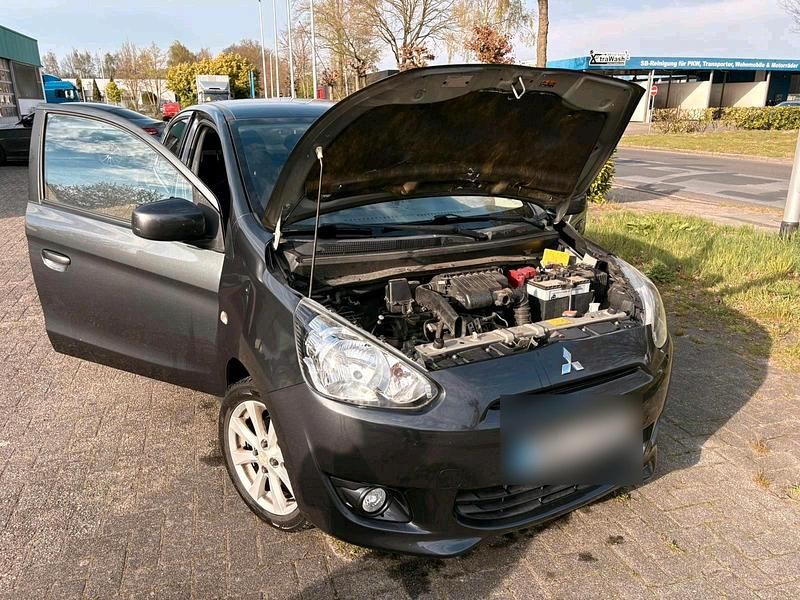 Second-hand Mitsubishi Space Star 80 CP (58 kW) 2014 Gri Monovolum