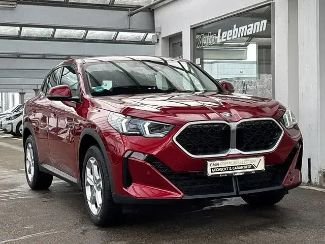 Używany BMW X2 163 KM (119 kW) 2025 Czerwony SUV