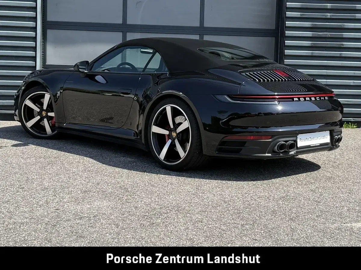 Gebraucht Porsche 911 Carrera 4S Cabriolet 450 PS (330 kW) 2021 Tiefschwarzmetallic Cabrio
