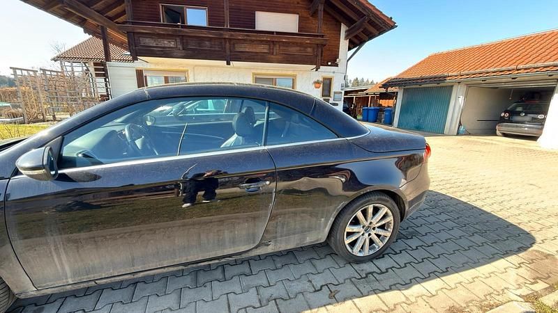 Gebraucht VW Eos 122 PS (89 kW) 2009 Schwarz Cabrio