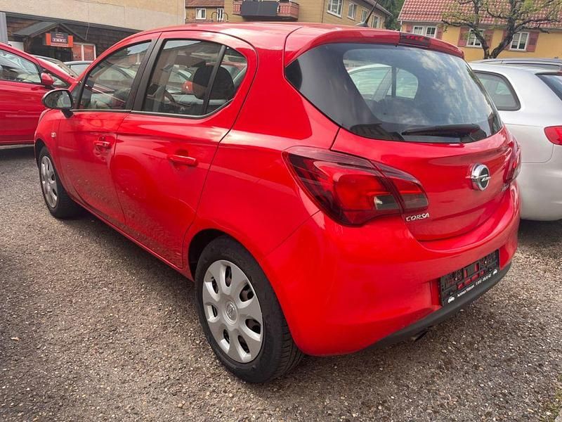 Gebraucht Opel Corsa Edition 90 PS (66 kW) 2017 Rot Limousine