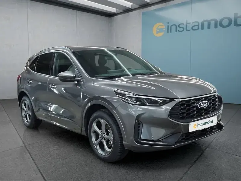 Używany Ford Kuga ST-Line 242 KM (177 kW) 2025 Szary SUV