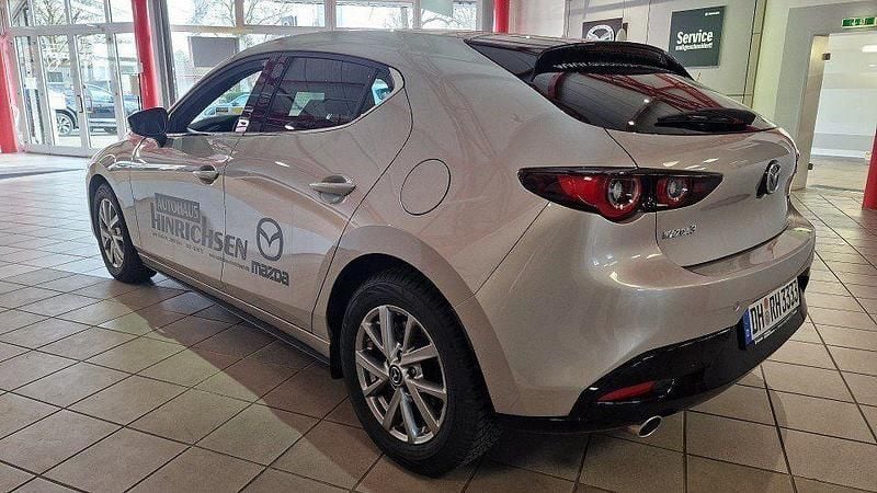 Gebraucht Mazda 3 Center-Line 140 PS (102 kW) 2024 Platinum quartz m Limousine